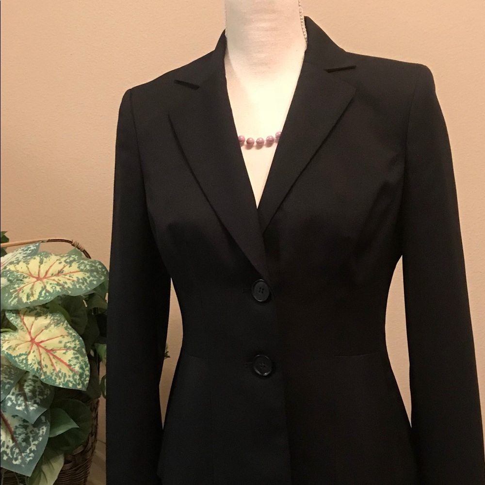 Kasper Ladies 2 Button Blazer